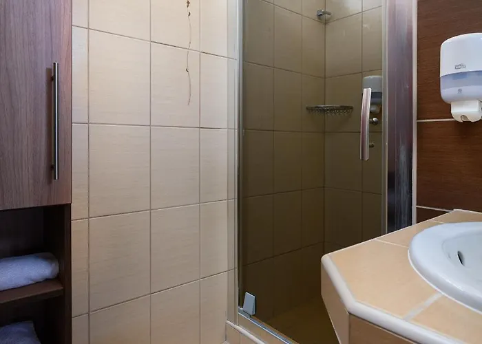 Szilfa Etterem Mariann Apartmán Hajdúszoboszló