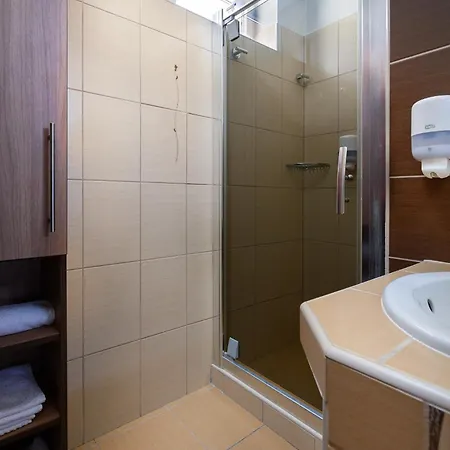 Szilfa Etterem Mariann Apartment Hajduszoboszlo